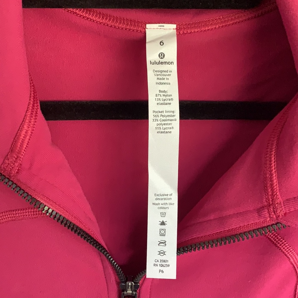 🍋Lululemon In Stride Jacket - Picture 3 of 5